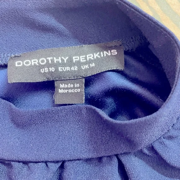 Dorothy Perkin Navy Blue top with net sleeves in size UK 14 - Picture 6 of 7